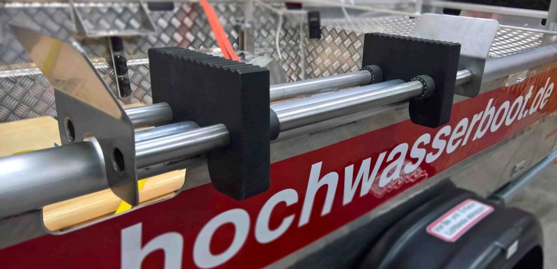 csm_UNIBOOT_Hochwasserboot_Zubehör_Auflagenbock_9df2c46bba